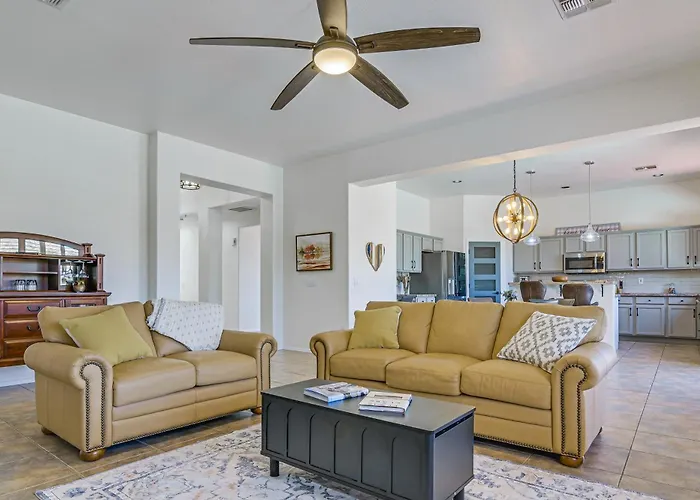 Private Pool + Yard: Getaway! Gold Canyon